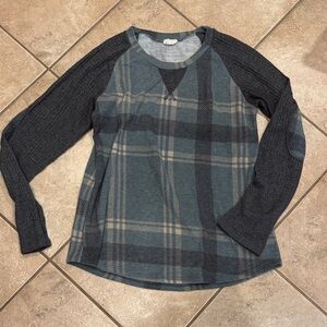 Lovely Melody Blue and Gray Plaid Long Sleeve Top
